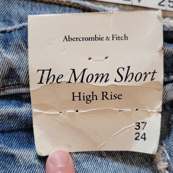 Abercrombie & Fitch Shorts Size 37 High Rise The Mom Short Raw Hem Distressed - Picture 7 of 10